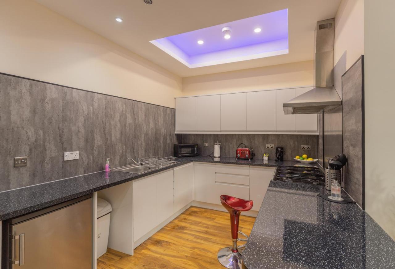 Appartement New 3-bedroom Close To Centre *